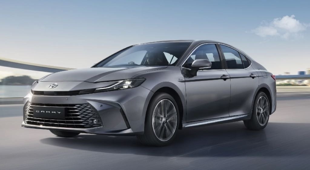 New 2025 Toyota Camry Debuts in India, Costs Rs. 48 Lakhs